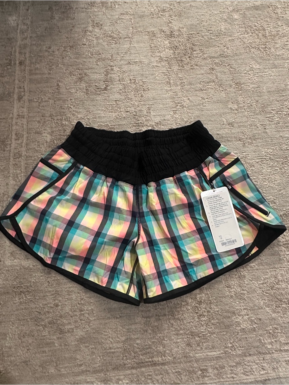 Lululemon Tracker Short II Wee Wheezy Check Bleached Coral Cadet Blue / Black 12